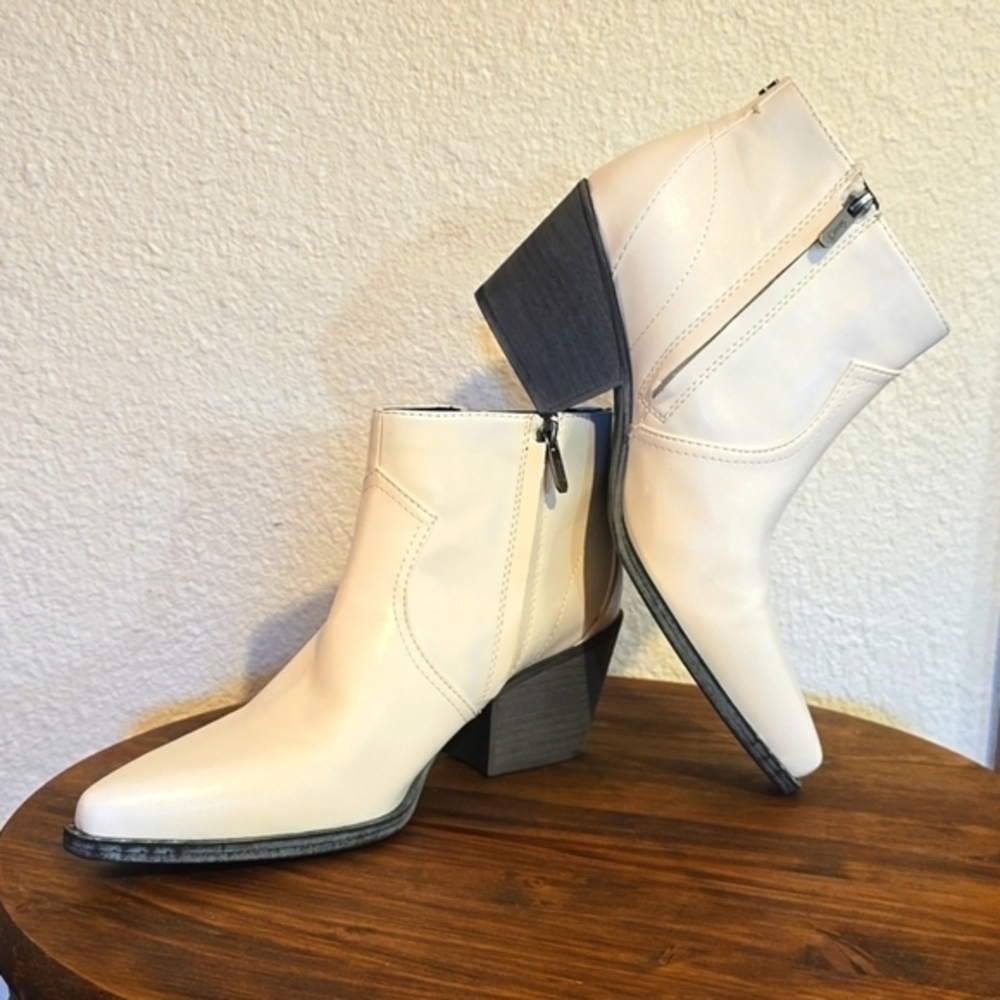 Circus by Sam Edelman Womens White Stacked heel Boots Western New! Sz.11